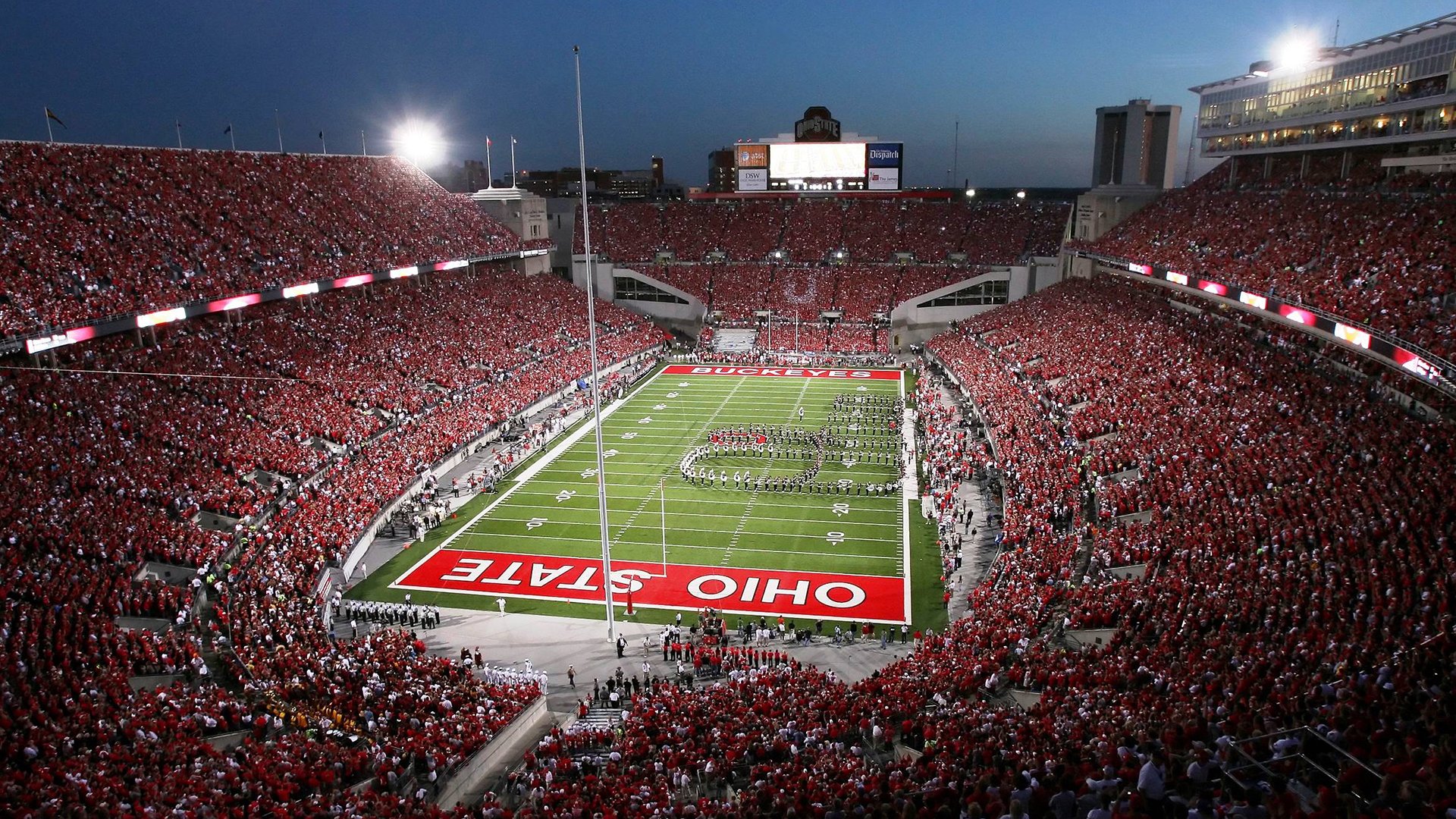 星空体育官网入口-中国足球入场券销售新策略，推进全民参与，一场足球赛的入场券30元一张,降价后观众增加了50%